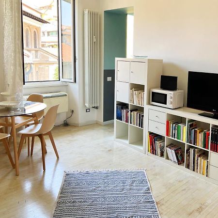 Romeasyoulike - Trastevere Apartment N° 30 Bagian luar foto